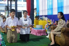 0000246_resize
