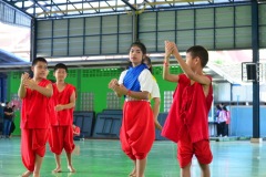 กล้องสอง-054